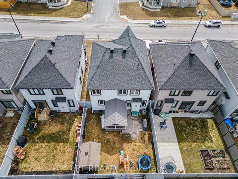 Photo 34 at 730 Perseus Avenue, Nepean (Half Moon Bay), Ottawa