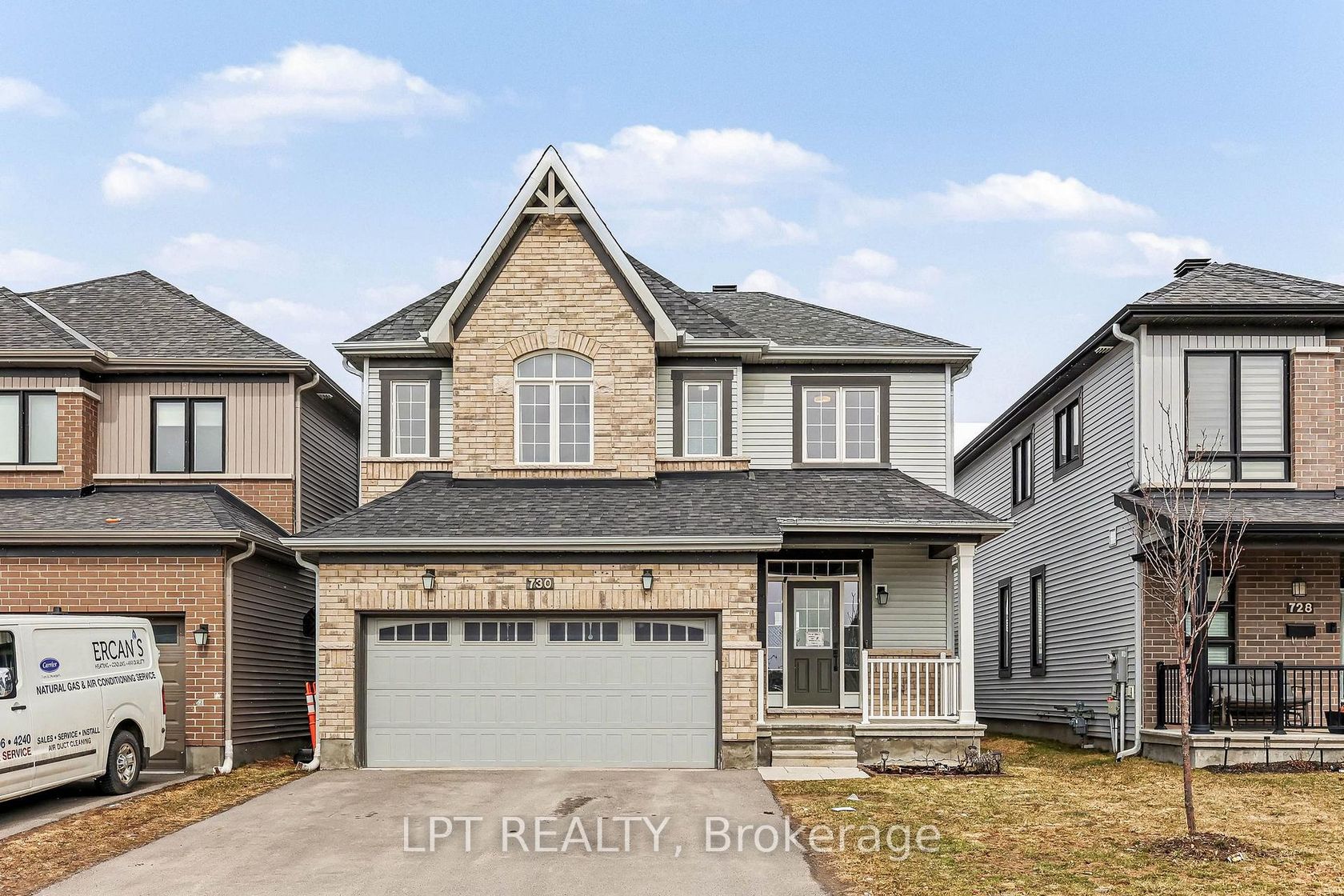 730 Perseus Avenue, Nepean (Half Moon Bay), Ottawa 