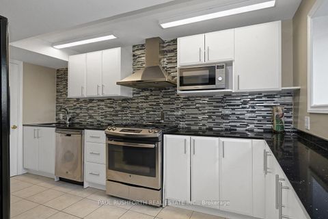 Photo 32 at 139 Baroness Drive, Nepean (Barrhaven East), Ottawa