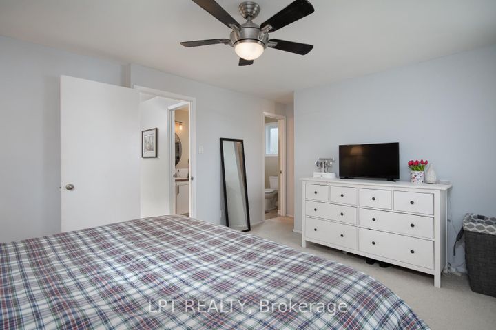 Photo 20 at 7 Fable Street, Nepean (Pheasant Run), Ottawa