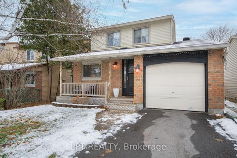 Photo 1 at 7 Fable Street, Nepean (Pheasant Run), Ottawa