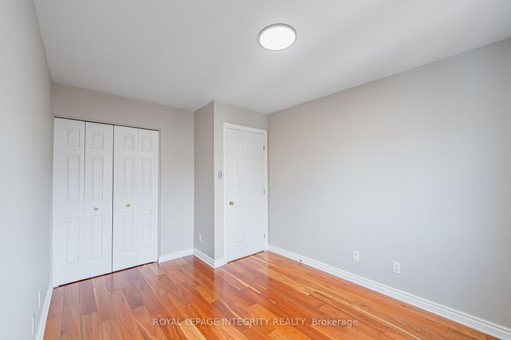 Photo 25 at 21 QUEENSBURY Drive, Nepean (Longfields), Ottawa