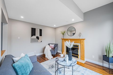 Photo 17 at 21 QUEENSBURY Drive, Nepean (Longfields), Ottawa