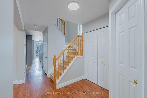 Photo 18 at 21 QUEENSBURY Drive, Nepean (Longfields), Ottawa