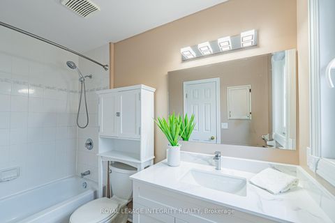 Photo 22 at 21 QUEENSBURY Drive, Nepean (Longfields), Ottawa