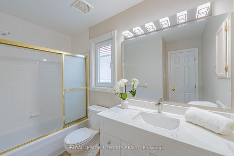 Photo 28 at 21 QUEENSBURY Drive, Nepean (Longfields), Ottawa