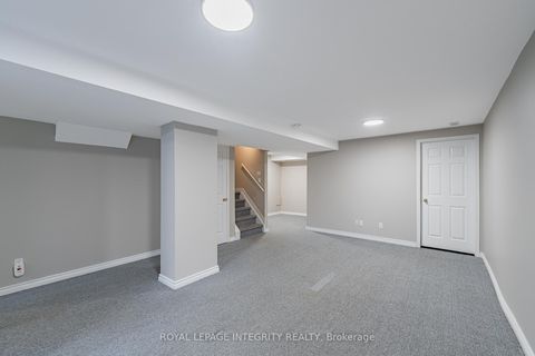 Photo 30 at 21 QUEENSBURY Drive, Nepean (Longfields), Ottawa