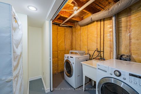 Photo 34 at 21 QUEENSBURY Drive, Nepean (Longfields), Ottawa