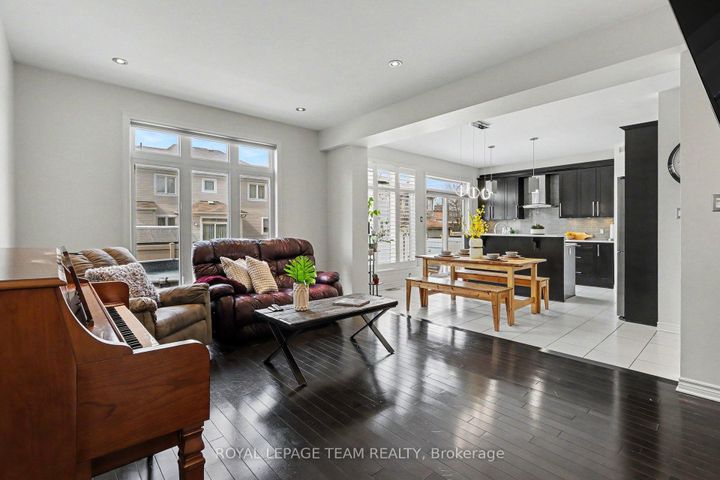 Photo 6 at 175 Brambling Way, Nepean (Half Moon Bay), Ottawa