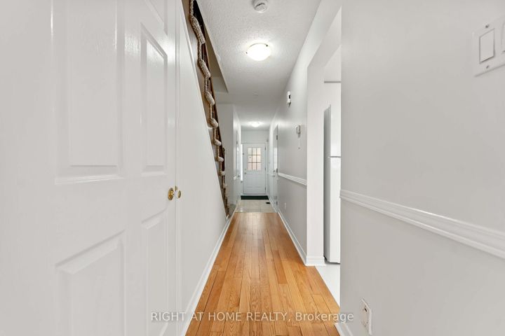 Photo 1 at 17 Locheland Crescent, Nepean (Barrhaven East), Ottawa