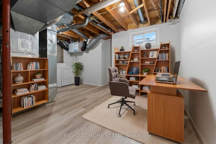 Photo 10 at 17 Locheland Crescent, Nepean (Barrhaven East), Ottawa