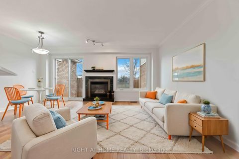 Photo 2 at 17 Locheland Crescent, Nepean (Barrhaven East), Ottawa