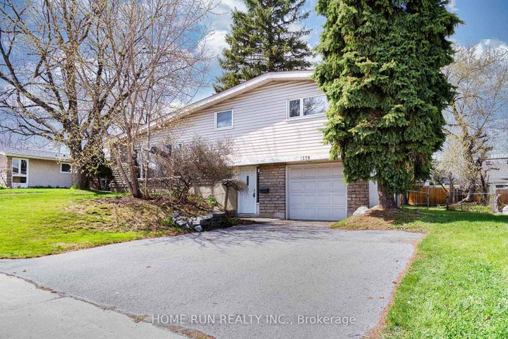 Photo 1 at 1259 Meadowlands Drive E, Nepean (City View/Skyline/Fisher Heights/Parkwood Hills), Ottawa