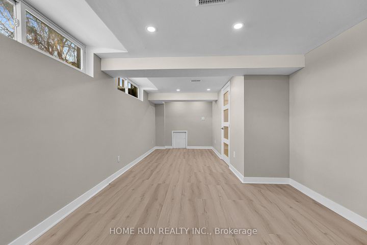 Photo 39 at 1259 Meadowlands Drive E, Nepean (City View/Skyline/Fisher Heights/Parkwood Hills), Ottawa