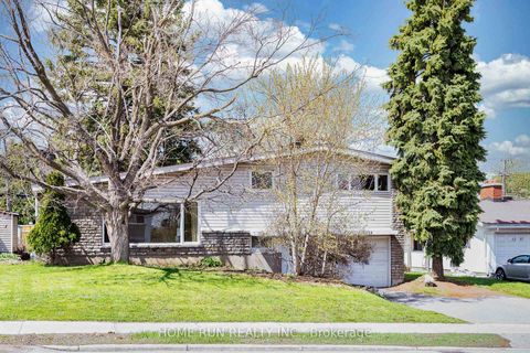 Photo 2 at 1259 Meadowlands Drive E, Nepean (City View/Skyline/Fisher Heights/Parkwood Hills), Ottawa