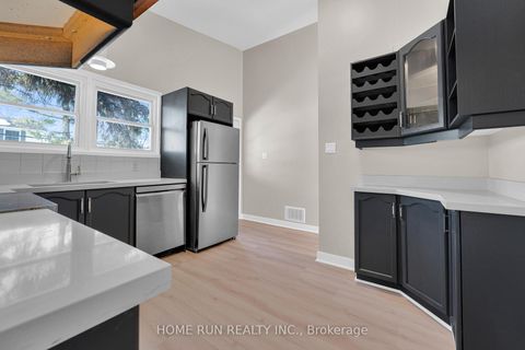 Photo 20 at 1259 Meadowlands Drive E, Nepean (City View/Skyline/Fisher Heights/Parkwood Hills), Ottawa