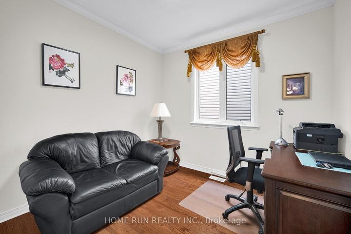Photo 4 at 106 Portrush Avenue, Nepean (Longfields), Ottawa