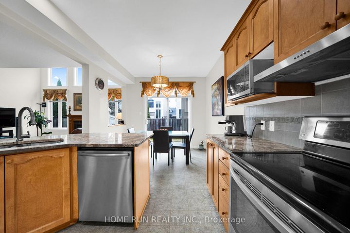 Photo 16 at 106 Portrush Avenue, Nepean (Longfields), Ottawa