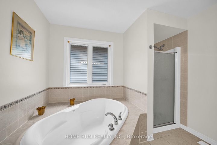 Photo 25 at 106 Portrush Avenue, Nepean (Longfields), Ottawa