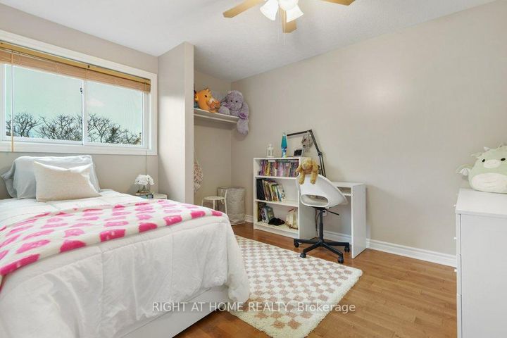 Photo 24 at 57 Chester Crescent, Nepean (On the Green), Ottawa