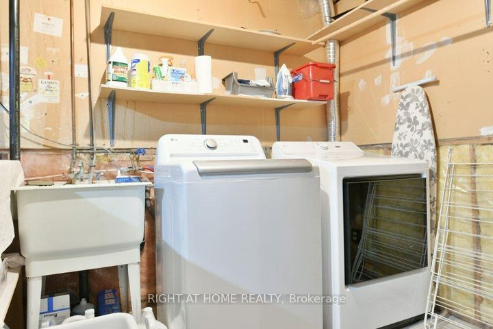 Photo 32 at 57 Chester Crescent, Nepean (On the Green), Ottawa