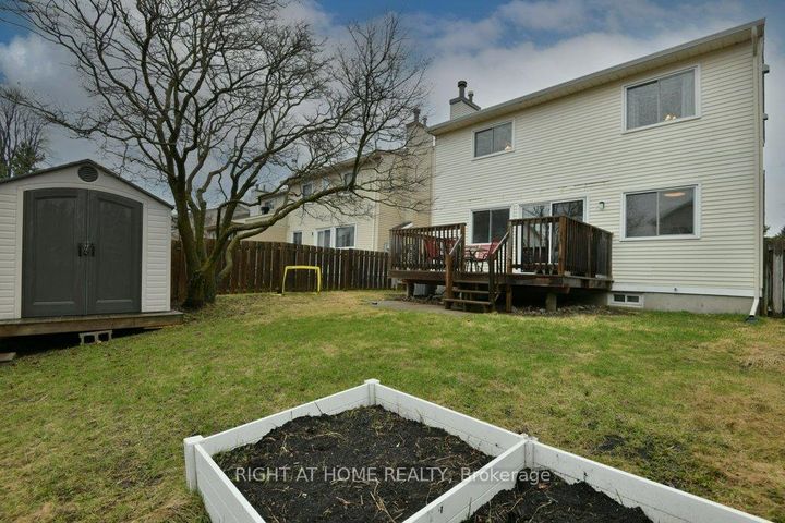 Photo 34 at 57 Chester Crescent, Nepean (On the Green), Ottawa