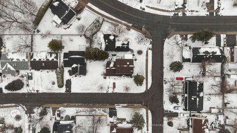 Photo 43 at 46 Seymour Avenue, Nepean (Borden Farm/Stewart Farm/Carleton Heights/Parkwood Hills), Ottawa