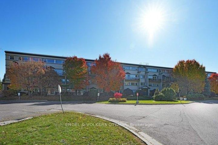 Photo 1 at 216 - 12 Corkstown Road, Nepean (Lakeview Park), Ottawa