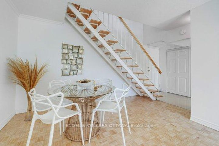 Photo 11 at 216 - 12 Corkstown Road, Nepean (Lakeview Park), Ottawa