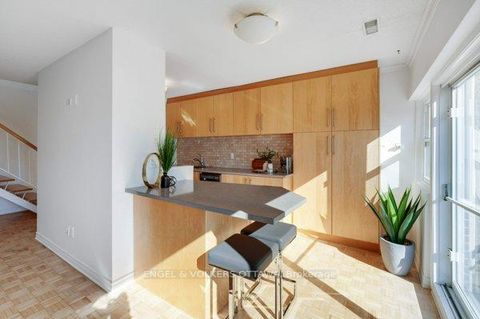 Photo 13 at 216 - 12 Corkstown Road, Nepean (Lakeview Park), Ottawa