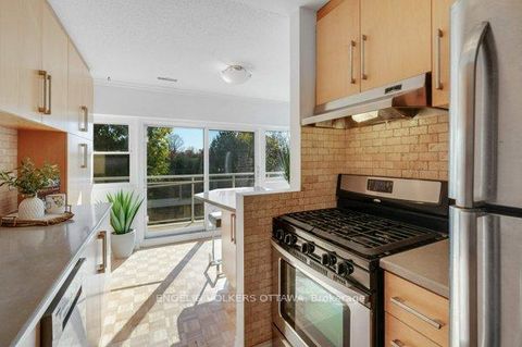 Photo 16 at 216 - 12 Corkstown Road, Nepean (Lakeview Park), Ottawa