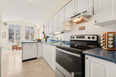 Photo 9 at 214 Windhurst Drive, Nepean (Barrhaven East), Ottawa