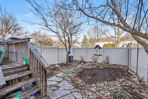 Photo 32 at 214 Windhurst Drive, Nepean (Barrhaven East), Ottawa