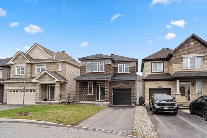 Photo 1 at 2082 Caltra Crescent, Nepean (Half Moon Bay), Ottawa