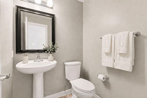 Photo 6 at 317 Ravenswood Way, Avalon East, Orleans