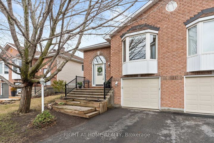 Photo 2 at 35 MONTANA Way, Nepean (Longfields), Ottawa