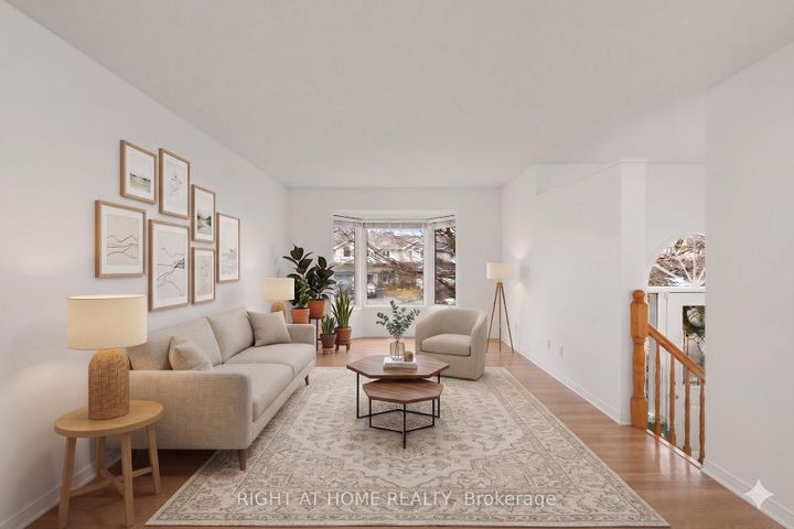 Photo 6 at 35 MONTANA Way, Nepean (Longfields), Ottawa