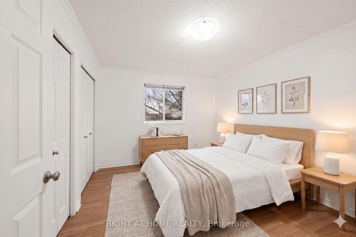 Photo 15 at 35 MONTANA Way, Nepean (Longfields), Ottawa