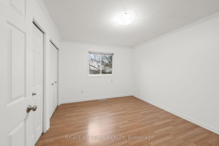 Photo 16 at 35 MONTANA Way, Nepean (Longfields), Ottawa