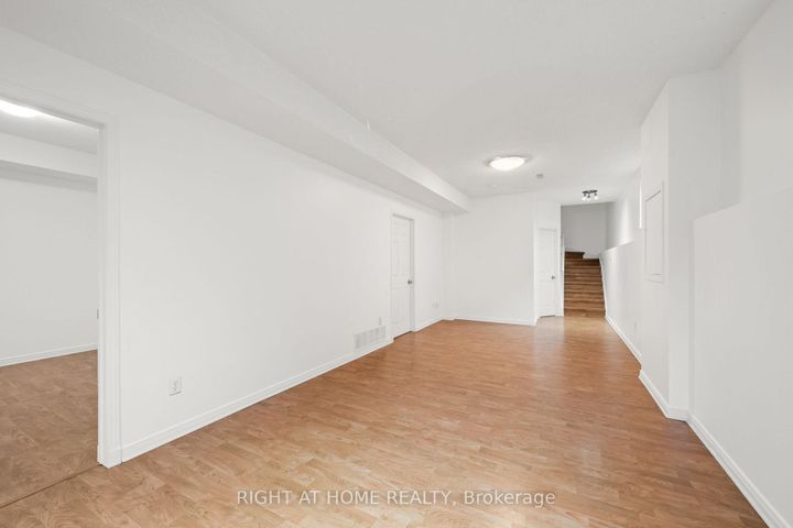 Photo 31 at 35 MONTANA Way, Nepean (Longfields), Ottawa