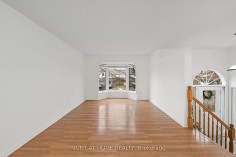 Photo 7 at 35 MONTANA Way, Nepean (Longfields), Ottawa