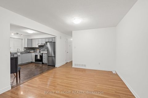 Photo 10 at 35 MONTANA Way, Nepean (Longfields), Ottawa