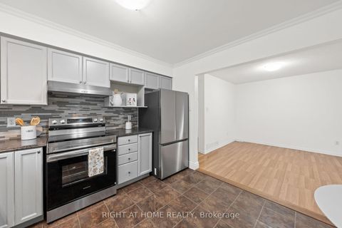 Photo 13 at 35 MONTANA Way, Nepean (Longfields), Ottawa