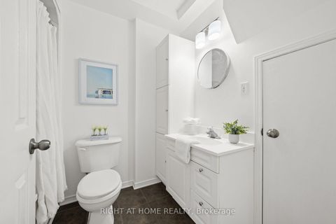 Photo 35 at 35 MONTANA Way, Nepean (Longfields), Ottawa