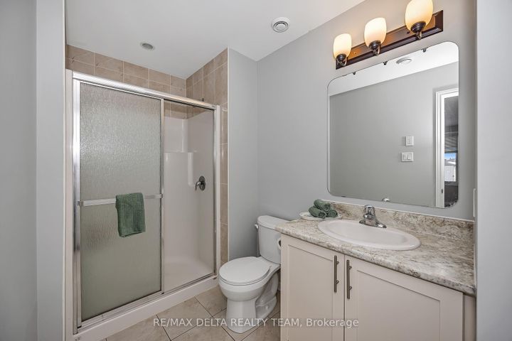 Photo 13 at 7 - 486 Via Verona Avenue, Nepean (Longfields), Ottawa