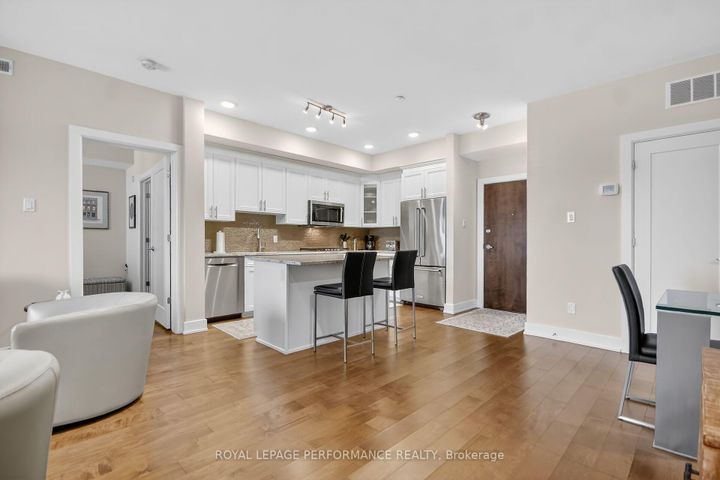 Photo 7 at 408 - 615 Longfields Drive, Nepean (Longfields), Ottawa
