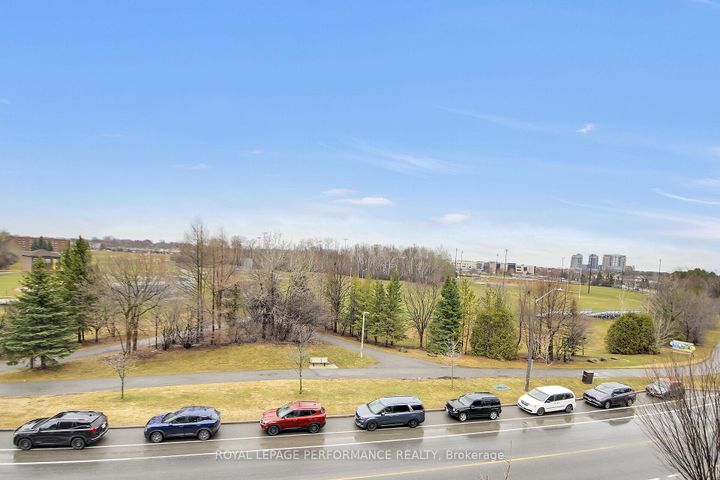 Photo 49 at 408 - 615 Longfields Drive, Nepean (Longfields), Ottawa