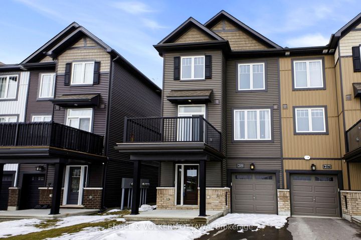 Photo 1 at 219 Liebe Terrace, Nepean (Heritage Park), Ottawa