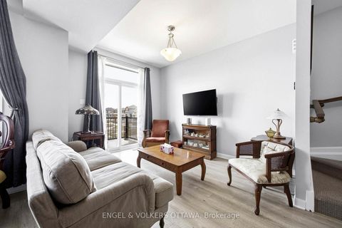 Photo 12 at 219 Liebe Terrace, Nepean (Heritage Park), Ottawa