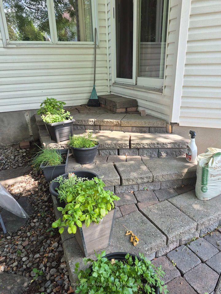 Photo 25 at 177 Redpath Drive, Nepean (Barrhaven East), Ottawa